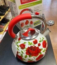 MAYER & BOCH ENAMEL WHISTLING TEA KETTLE 3.5 L RED ROSE FLORAL ENAMEL DESIGN