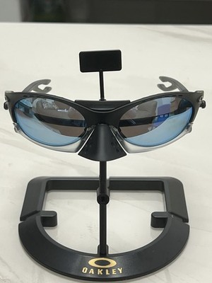 Oakley PLANTARIS Sunglasses OO9437-0363 Black/Gray Colorway