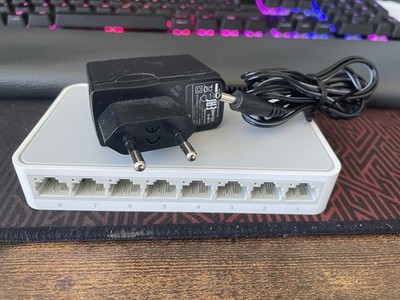 TP-Link TL-SF1000 Desktop Switch, 8x RJ-45