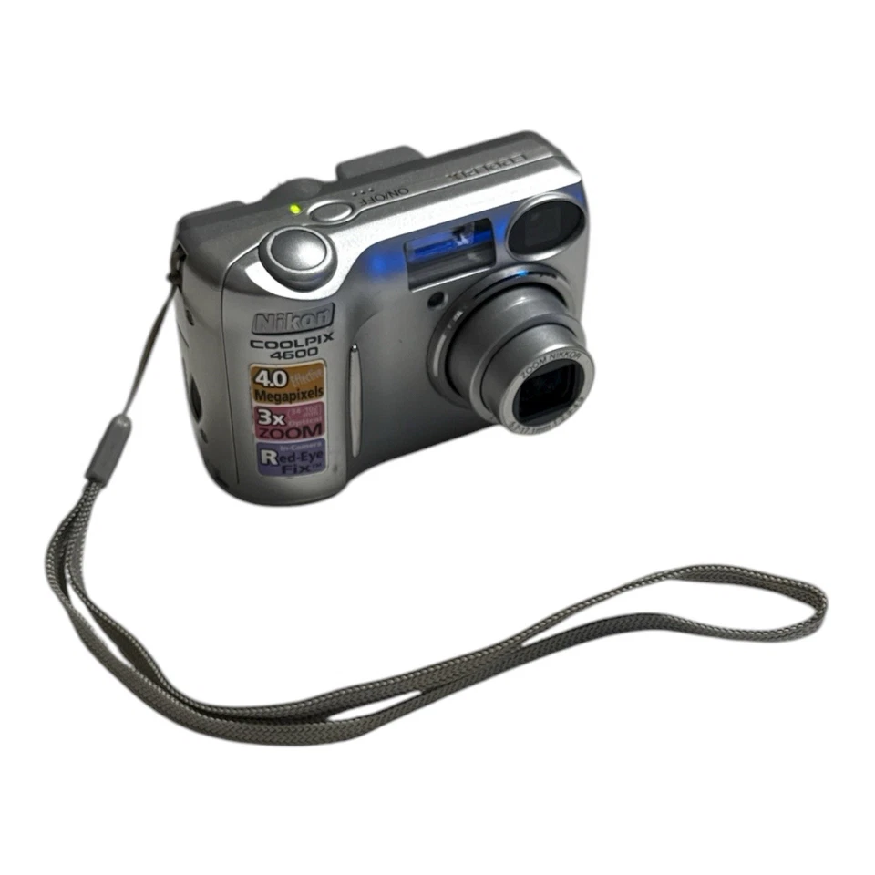 Nikon COOLPIX 4600 Digital Camera 4MP 3x Zoom Red-Eye Fix Silver Tested - Image 3 of 4