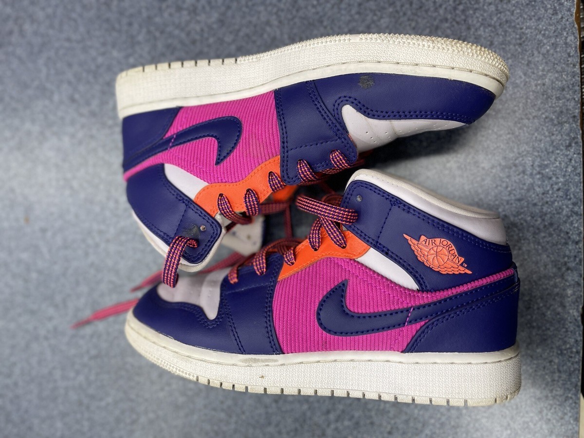 Nike Air Jordan 1 Mid Shoes Youth size US 5Y Fire Pink Nike Air Jordan 1 Mid Shoes Youth size US 5Y Fire Pink