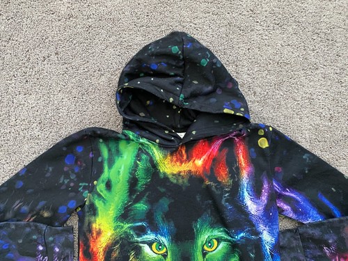 Wolf All Over Print Sweatshirt Boys Youth 3XL Wolf Rainbow Pullover - Picture 4 of 11