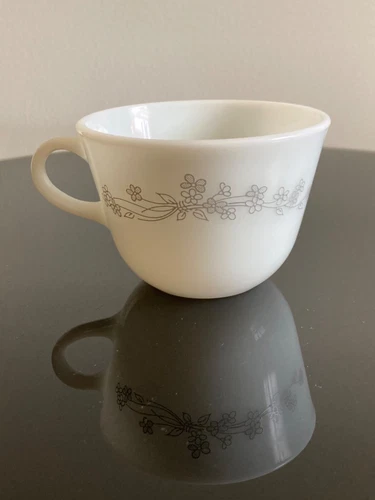 Vintage Pyrex Mug/Teacup White with Gray Flowers