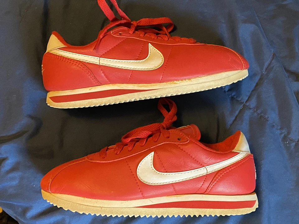 Zapatillas clásicas Nike Cortez vintage años 80 suelas rojas años 70 cortez corredores originales Foto 2 de 4