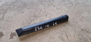 BMW 3 Compact E36 Kotflügelzierleiste vorne rechts 1960729 1.60 Petrol 33750945