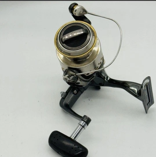Shimano 01 Stella AR2000 Spinning Reel From Japan - Image 4 of 4
