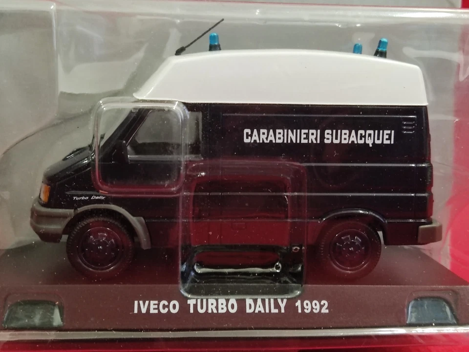 1/43 Modellino Collezione IVECO DAILY  CARABINIERI BLISTER SIGILLATO + FASCICOLO - Immagine 2 di 4