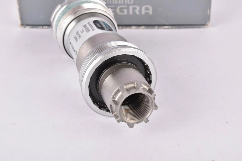 NOS/NIB Shimano Ultegra #BB-6500 Octalink Bottom Bracket in 118.5mm ITA thread - Bild 4 von 4