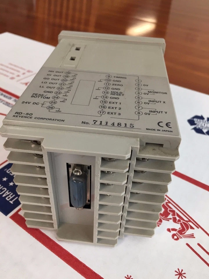 KEYENCE RD-50E ANALOG SENSOR CONTROLLER, 3 AVAILABLE, WARRANTY - Image 3 of 4