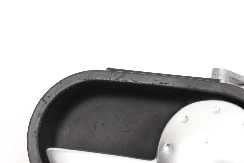 1999-2006 AUDI TT QUATTRO - правая внутренняя дверная ручка 8N0837020A - Изображение 2 из 4