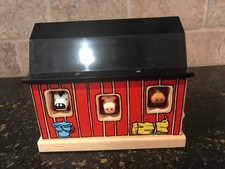 Brio Wooden Railway 33753 Horse Pig Cow Farm Barn Animal Pop out Tunnel, EC 