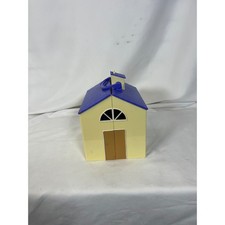 Peppa Pig School House Playset Fold Out Classroom with Desks Yellow Blue Toy