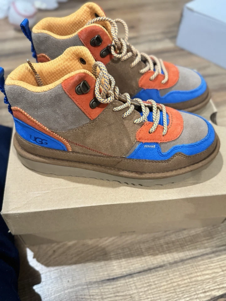 Uggs Kids 4y Foto 4 de 4