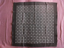 Beautiful Vintage Scarf 72cm/72cm 28''x28'' P1570