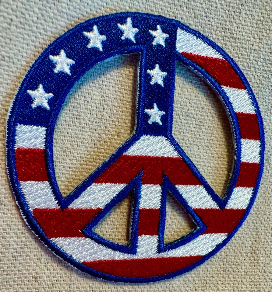PARCHE SIGNO DE PAZ HIPPIE ANTI-GUERRA EE. UU. BORDADO HIERRO-EN EMBLEMA BANDERA AMERICANA Foto 4 de 4