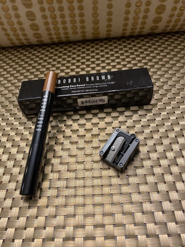 Lápiz facial retocante Bobbi Brown - 0,084 oz Rich 11 Foto 3 de 4