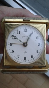 Magnifique réveil de voyage vintage Peter - Collection