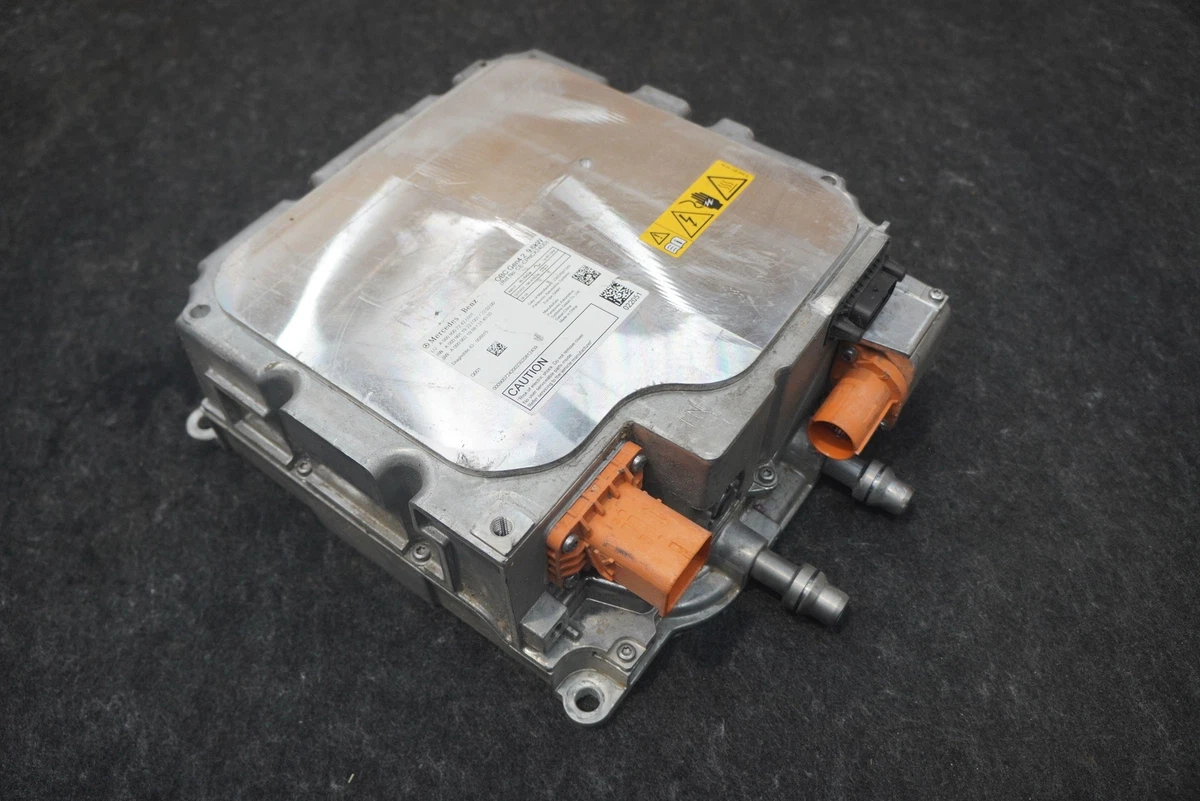 Rear Drive Motor Battery Pack AC Charger Module 0009007242 