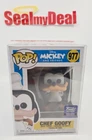 Funko Pop! Disney Mickey and Friends Chef Goofy #977 Funko Hollywood Exclusive