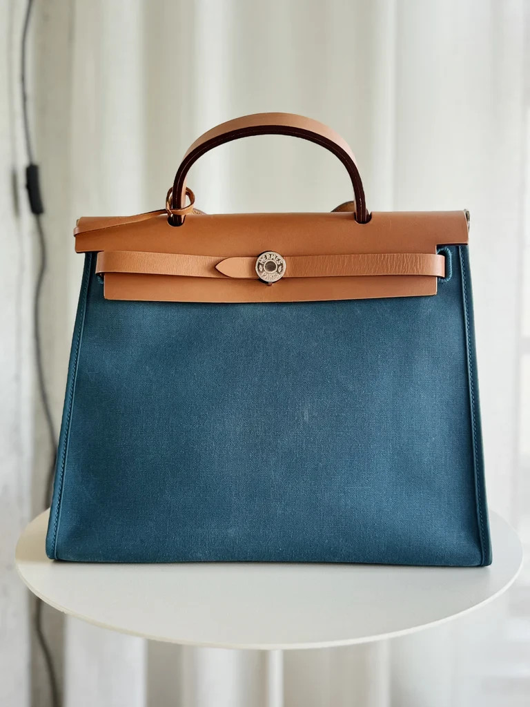 HERMÈS Blue Toile Canvas Tan Leather Herbag 31 With Pouch