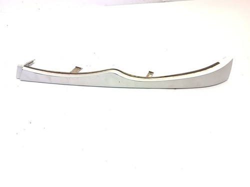 BMW 3 E46 2003 Linke vordere Scheinwerfer Einfassung 7030553 51137030553