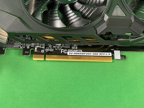 GIGABYTE Windforce NVIDIA GeForce GTX 960 2GB Graphics Card - Picture 2 of 12