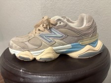 New Balance 9060 size 7