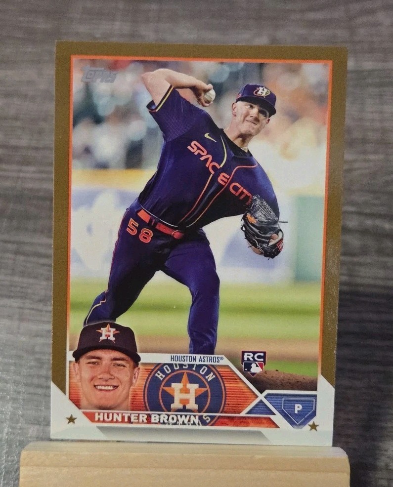 2023 Topps Series 1- Hunter Brown (RC) #111 Gold 0114/2023- Houston Astros 