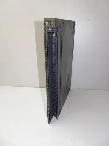 6ES7 422-1BL00-0AA0 NEW SIEMENS 6ES7422-1BL00-0AA0 S7-400 Digital Output Module - Picture 2 of 4