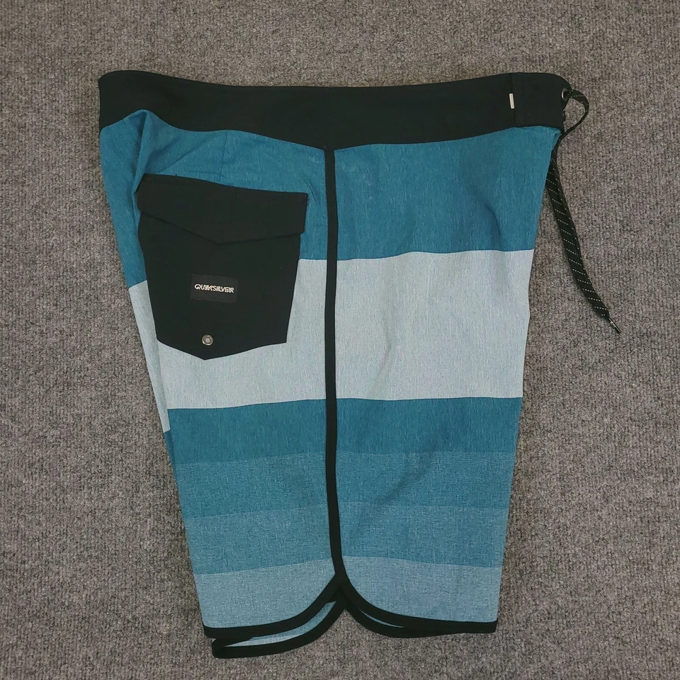 Pantalones Cortos Quiksilver Highline Para Hombre 34x10 Retro Dryflight 4 Vías Elastizados Foto 4 de 4