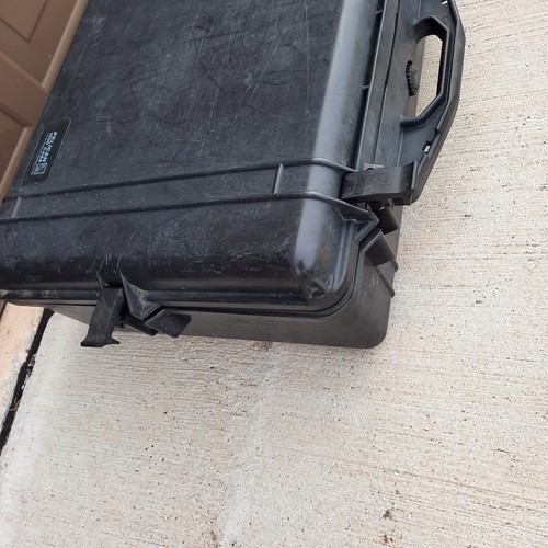 PELICAN 1600 Weathertight Storage Case, 2 Complete 35 MM and VHS C Video Systems - Picture 5 of 24