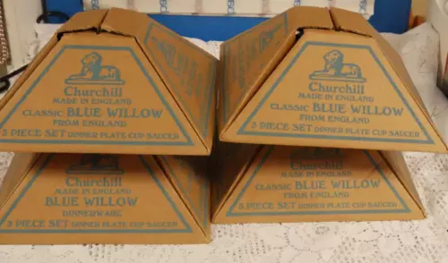 NIB NEW (4) CHURCHILL CLASSIC BLUE WILLOW 3 PC. SET DINNER PLATE, CUP, SAUCER