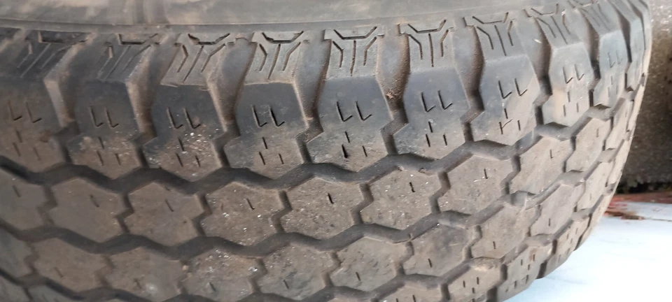 Hyundai Galloper Felge Stahlfelge Rad Ersatzrad Gelände 235/75/15🚛😉 - Bild 2 von 4