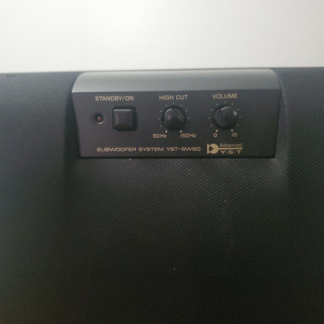 YAMAHA YST-SW90 Powered Subwoofer 120 Volts 80 Watts 60Hz YAMAHA YST-SW90 Powered Subwoofer 120 Volts 80 Watts 60Hz