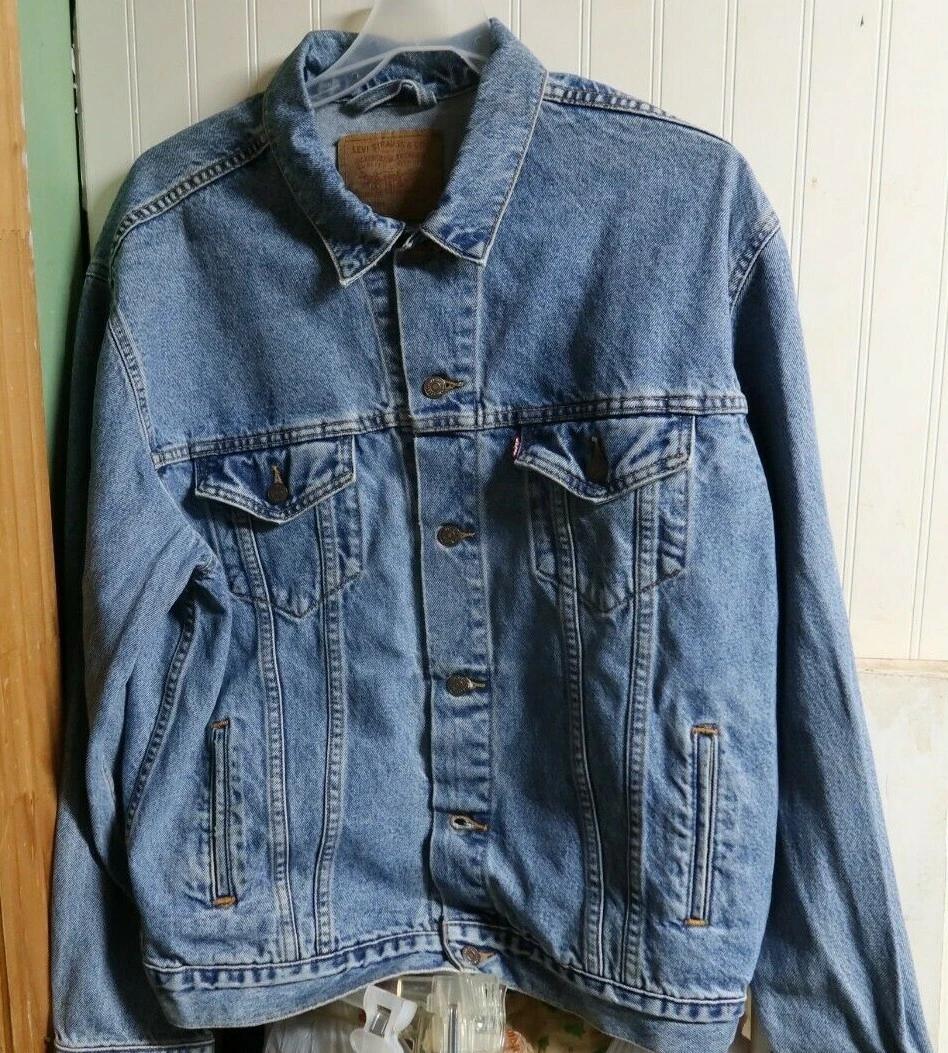Vintage Levi's Jean Jacket 70507-0389 Made in USA - Blue Jeans - XL