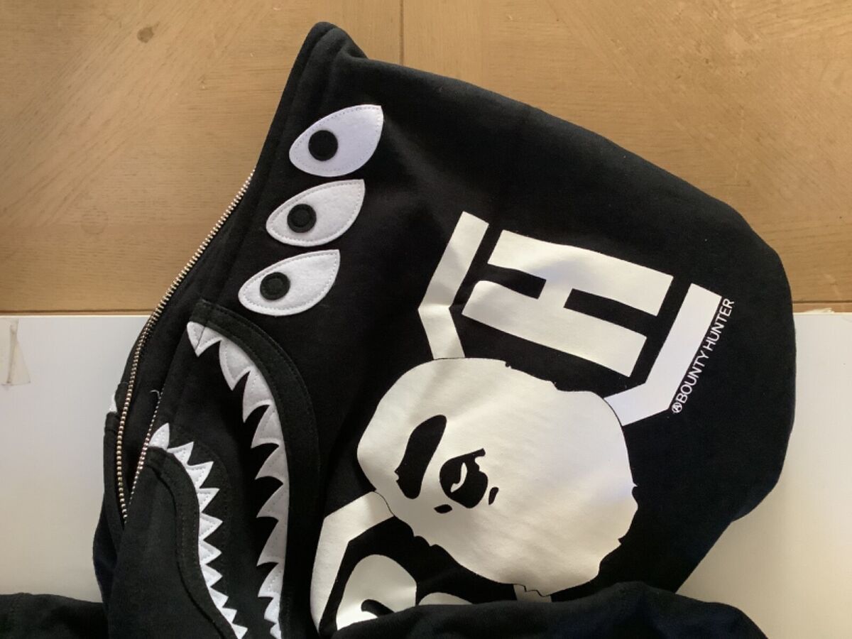 Authentic ape bape x bounty hunter mad shark full zip hoodie Authentic ape bape x bounty hunter mad shark full zip hoodie