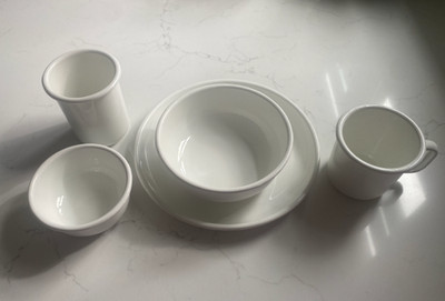 Barebones Premium Enamelware 5 Piece Set in White NEW