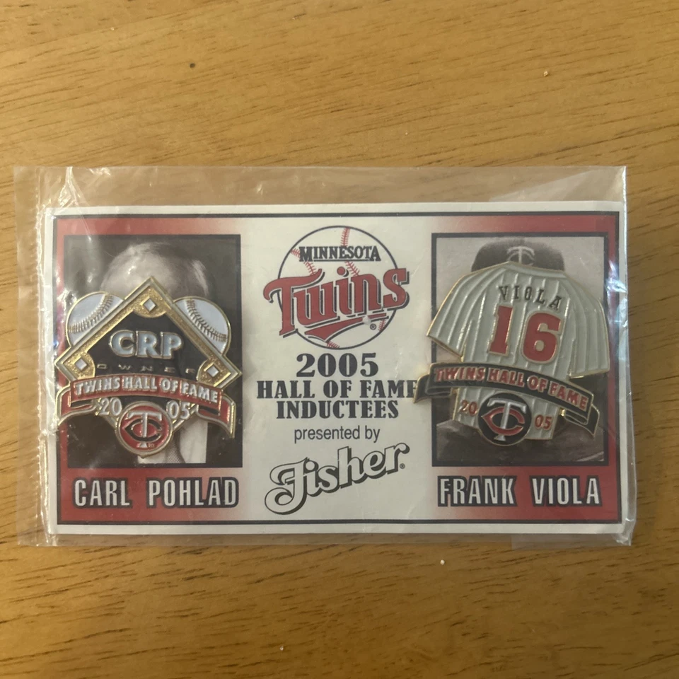 Minn. Twins Hall Of Fame Carl Pohlad, Frank Viola & Zoila Versalles MLB pins - Image 2 of 4