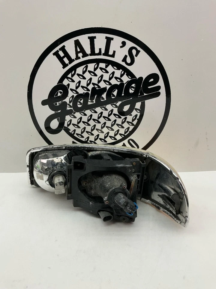 Conjunto de faros GMC YUKON XL 1500 derecha 01 02 03 04 05 06 Foto 4 de 4