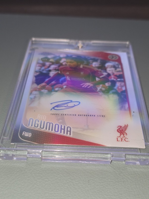 2025-26 Topps Chrome Rio Ngumoha RC Auto Refractor