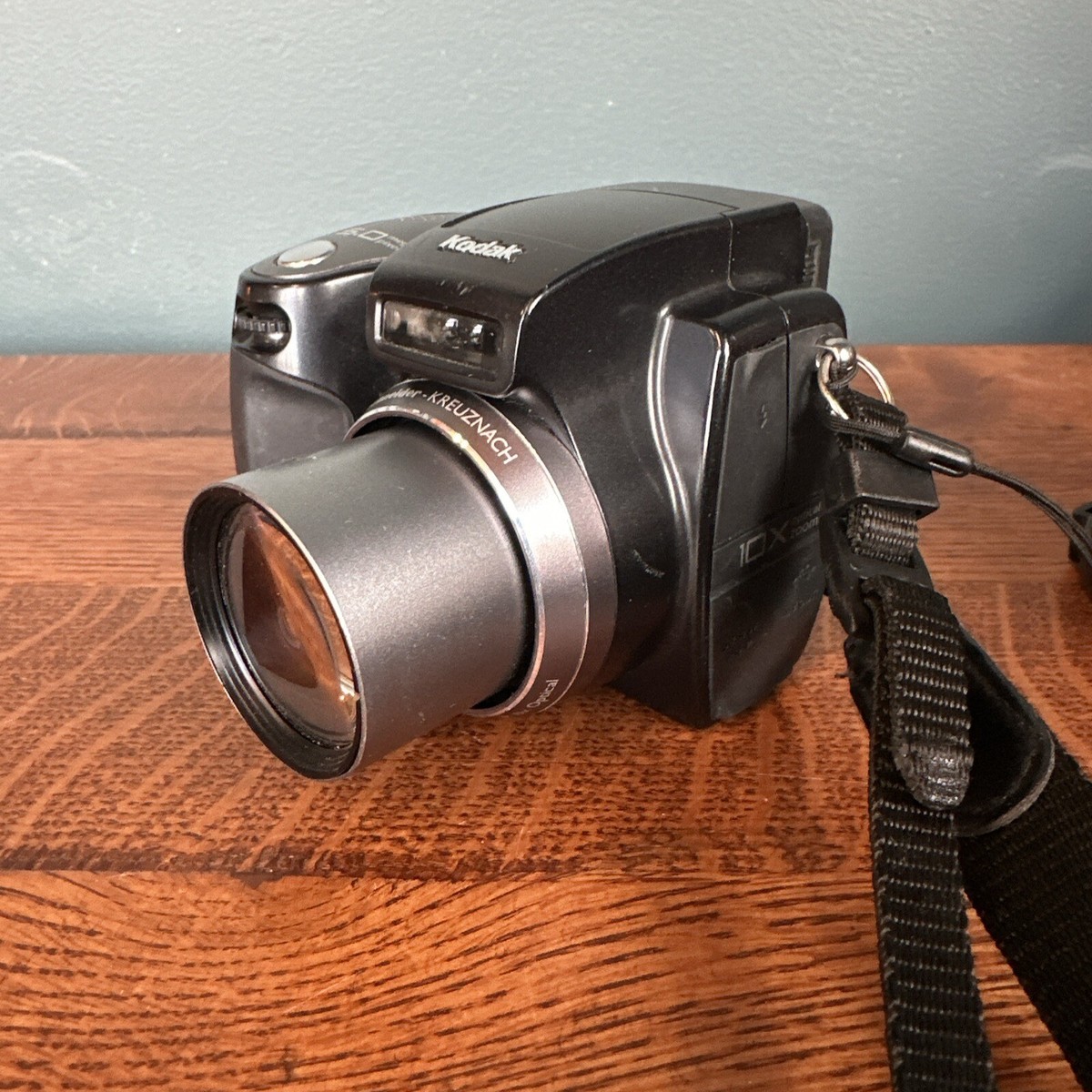 Kodak Z7590 Easy Share 10 X Optical Zoom 5MP Tested