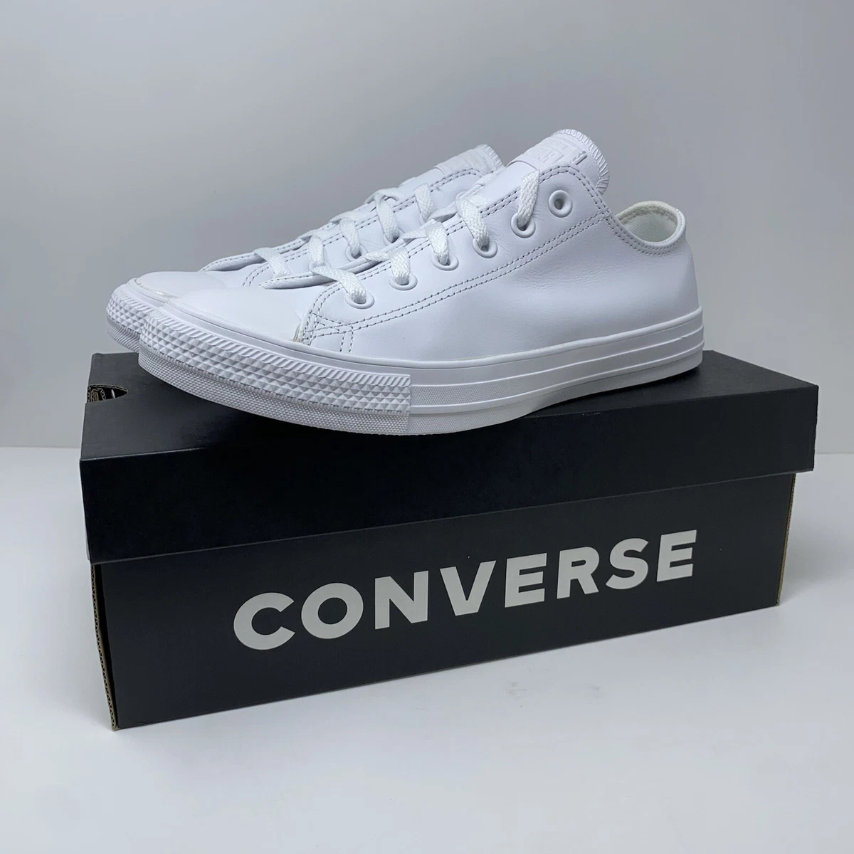Converse Chuck Taylor All-Star OX Stars White for Sale 