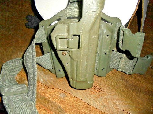 BLACKHAWK LEG HOLSTER U.S. (RIGHT HANDED) - Picture 2 of 12