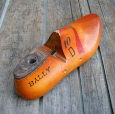 Vintage 1958 BALLY Wooden Cobbler's Men's Shoe 10D Shoemaker Form Switzerland