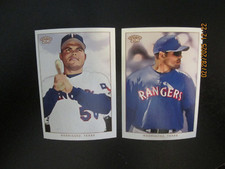 IVAN RODRIGUEZ RANGERS 2002 TOPPS 206 WHITE & BLUE JERSAY VARIATIONS #246
