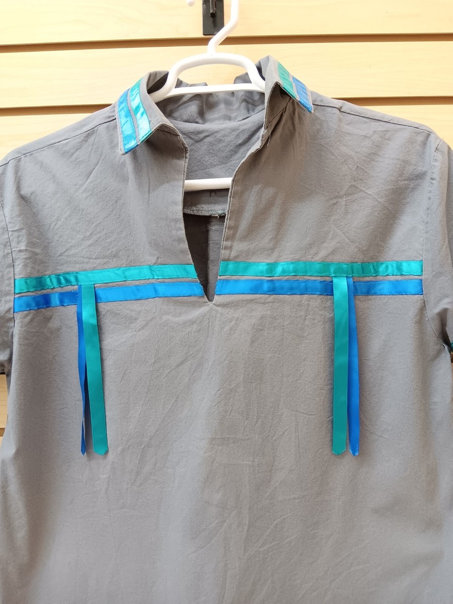NICE HOMEMADE MEDIUM GRAY NATIVE AMERICAN INDIAN SHORT SLEEVE