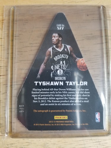 2012-13 Panini Preferred Tyshawn Taylor Green Die Cut Auto Basketball Card 5/5 - Picture 2 of 2