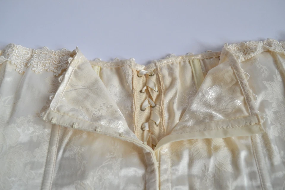 Corsé Top Actitudes Íntimas Leche Mujer Bustier Corsé Talla 44 Encaje Floral Foto 4 de 4