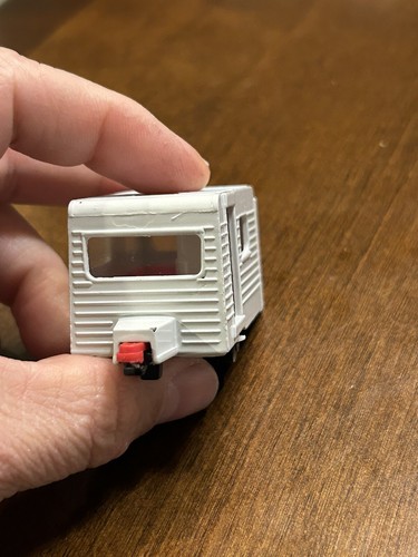 Matchbox Superfast no 31 Caravan Trailer white. black base. Made in Bulgaria - Picture 3 of 7