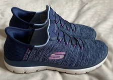 Skechers Womens Blues/Pink Slip-ins Hands Free Memory Sneakers Shoes - Size 6.5